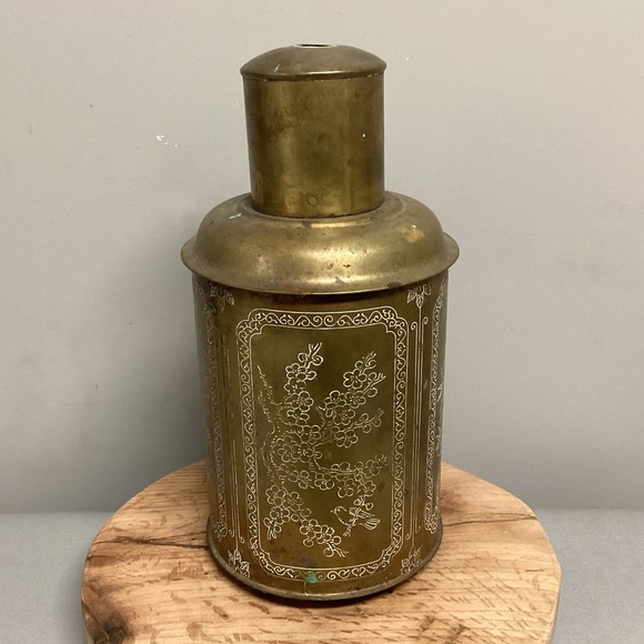 Other - 🟡 Vintage & Unique - Brass Decor Piece - Made In Hong Kong - Collectible